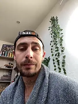 Piratee666 online show from March 2026 12:22:01 PM