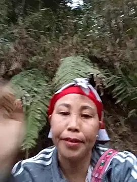 lena-cute online show from February 2026 11:42:02 PM