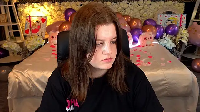 KristiFoxy online show from February 2026 02:07:01 PM