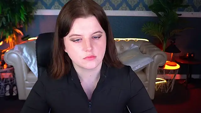 KristiFoxy online show from April 2026 12:18:02 PM