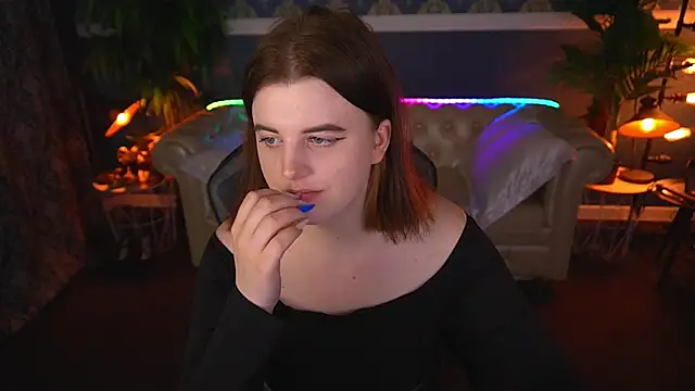 KristiFoxy online show from May 2026 12:20:01 PM