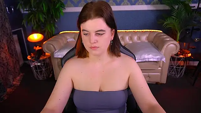 KristiFoxy online show from May 2026 12:35:01 PM