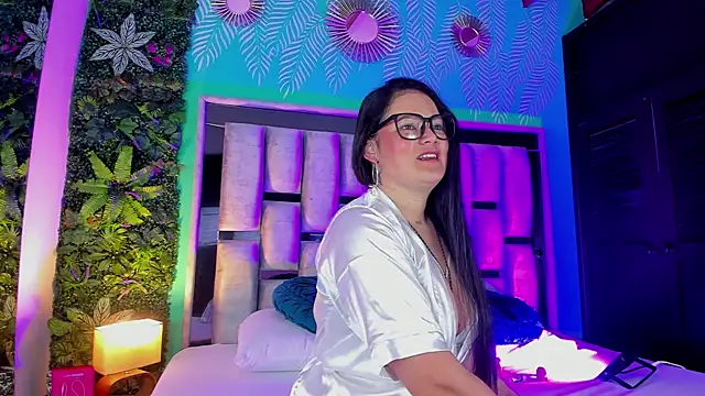 Mari cooper1 online show from February 2026 11:53:01 AM