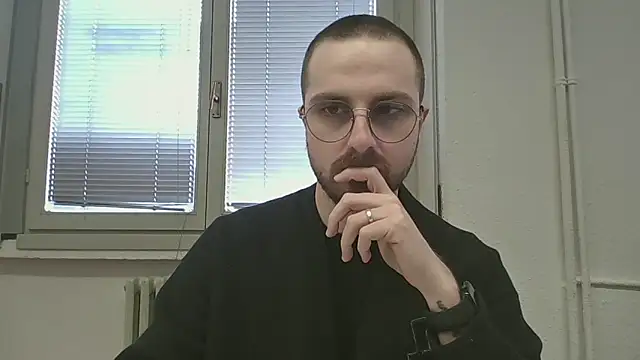 Snapshot of ItalianAlex chatting on March 2026 01:59:02 PM ItalianAlex online show from March 2026 01:59:02 PM