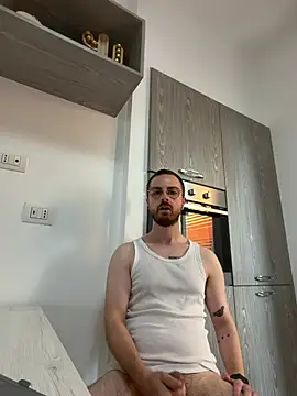 Snapshot of ItalianAlex chatting on July 2026 01:21:01 PM ItalianAlex online show from July 2026 01:21:01 PM