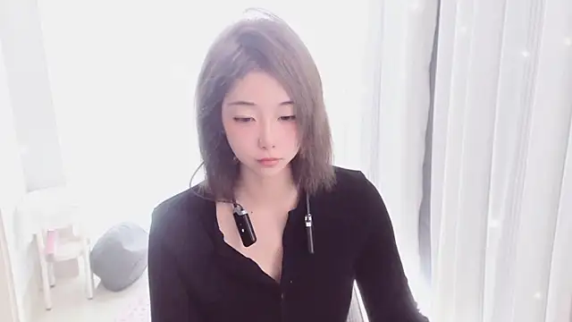 hotgirl0111 online show from May 2026 08:08:01 AM
