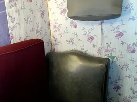 UrLovelyWetPussy online show from May 2026 10:43:02 AM