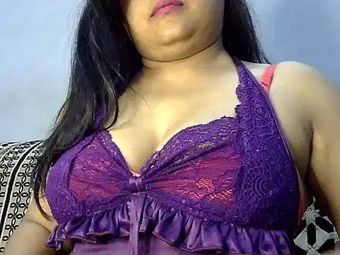 Miss-Prity online show from May 2026 06:02:02 PM