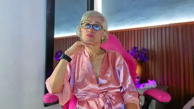 miss monserrate01 online show from March 2026 01:18:01 PM