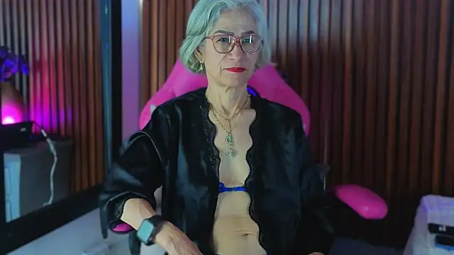 miss monserrate01 online show from April 2026 01:25:02 PM