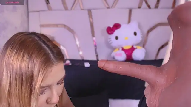 MelodyBloom  online show from April 2026 12:03:02 PM