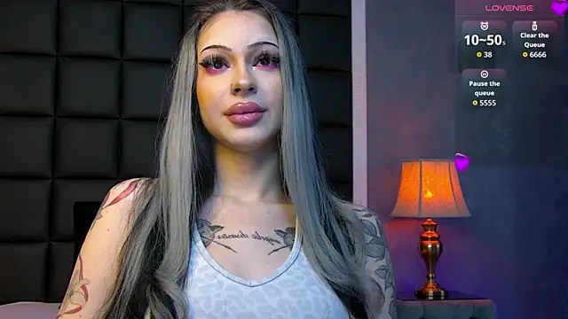 ValerieIce online show from April 2026 02:03:02 PM