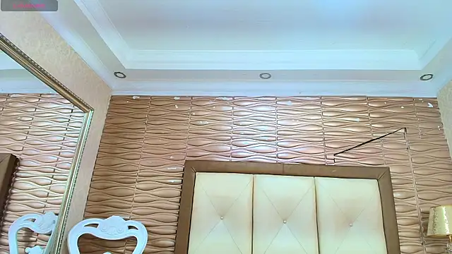 meganrousx online show from February 2026 11:55:01 AM