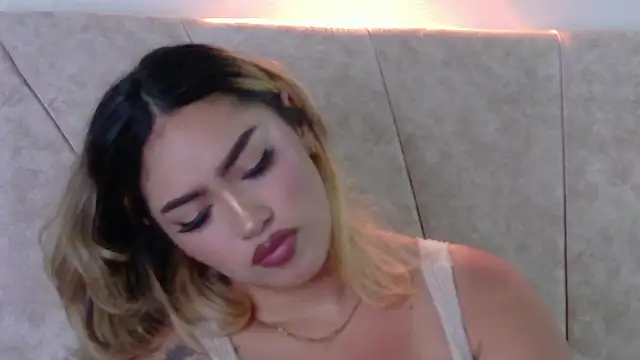Maddy Beluci online show from May 2026 12:19:02 AM
