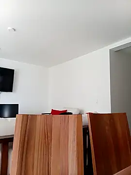 tania-latin online show from February 2026 03:43:01 PM