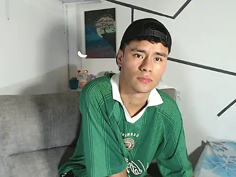 Snapshot of cooper_shiro chatting on March 2026 08:15:01 PM cooper shiro online show from March 2026 08:15:01 PM