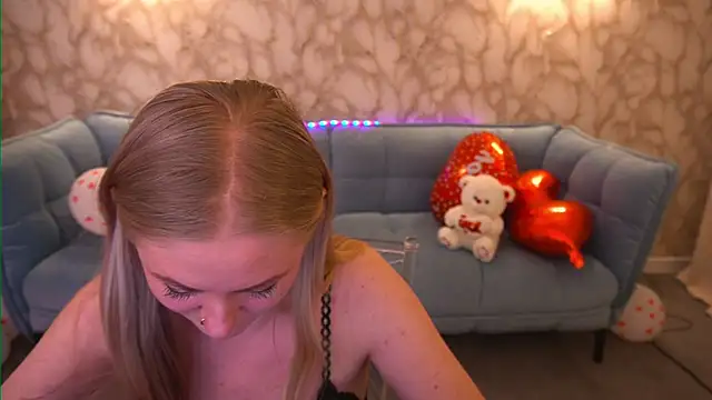 DramaQuenns online show from February 2026 07:51:01 AM