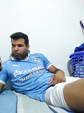 Snapshot of thom_1 chatting on March 2026 02:25:01 AM thom 1 online show from March 2026 02:25:01 AM