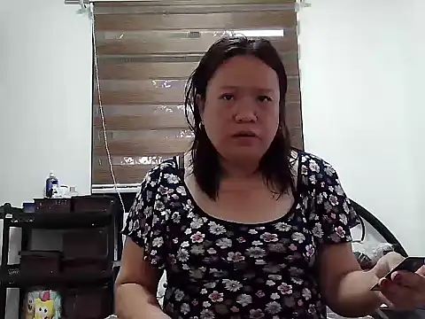 Snapshot of yummychubby29 chatting on February 2026 05:16:02 AM yummychubby29 online show from February 2026 05:16:02 AM