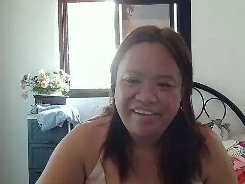 Snapshot of yummychubby29 chatting on May 2026 03:23:02 AM yummychubby29 online show from May 2026 03:23:02 AM