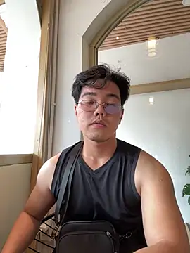 lucas-N888 online show from March 2026 05:23:01 AM