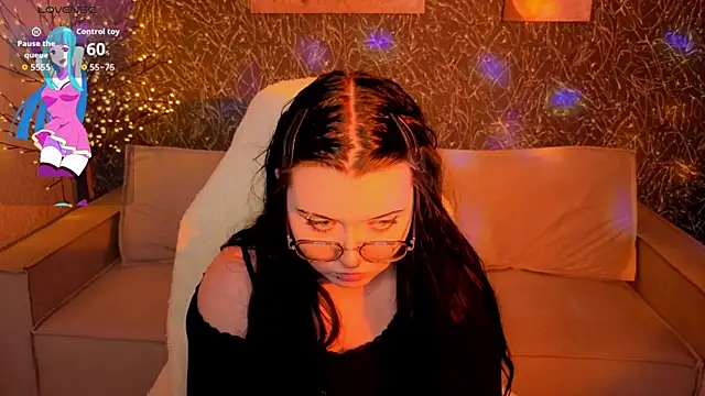 Kira G0ld online show from June 2026 05:04:01 PM