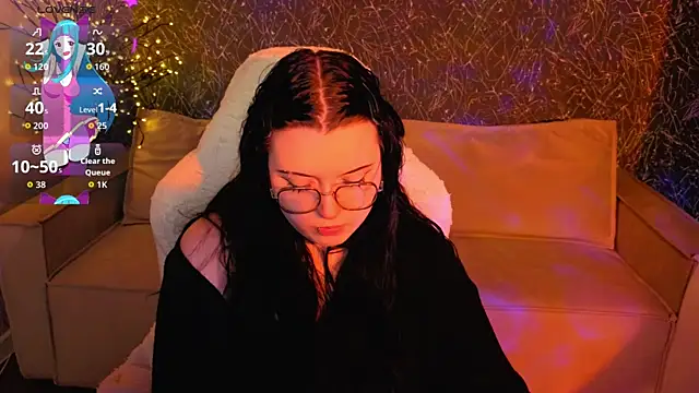 Kira G0ld online show from June 2026 05:02:02 PM