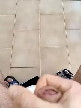 Snapshot of pericolo90 chatting on February 2026 07:07:02 AM pericolo90 online show from February 2026 07:07:02 AM