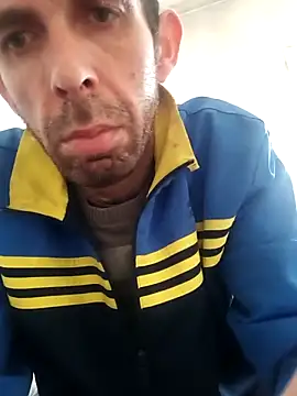 Snapshot of Lamich chatting on April 2026 03:01:01 PM Lamich online show from April 2026 03:01:01 PM