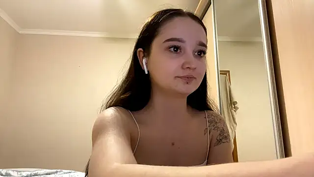 Snapshot of PiecingMap chatting on February 2026 02:10:01 PM PiecingMap online show from February 2026 02:10:01 PM