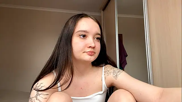 Snapshot of PiecingMap chatting on February 2026 09:08:01 AM PiecingMap online show from February 2026 09:08:01 AM