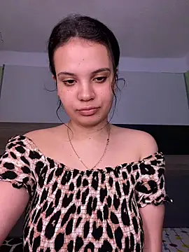 Snapshot of Karolina_Velvet chatting on February 2026 10:36:01 PM Karolina Velvet online show from February 2026 10:36:01 PM