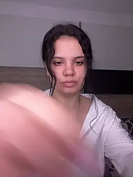 Snapshot of Karolina_Velvet chatting on February 2026 10:59:01 PM Karolina Velvet online show from February 2026 10:59:01 PM