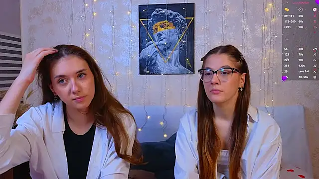 MelanieTwice online show from February 2026 11:39:02 AM