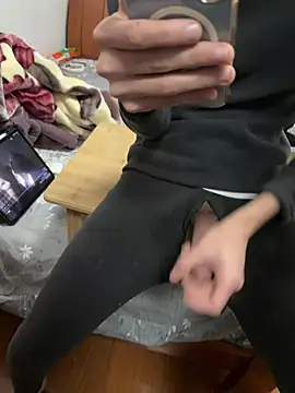 freshstudent online show from February 2026 12:12:01 PM