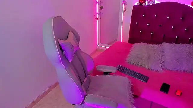 Snapshot of Sweetx__cherry chatting on February 2026 01:17:01 PM Sweetx cherry online show from February 2026 01:17:01 PM