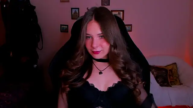 LanaLovely online show from June 2026 06:40:01 AM