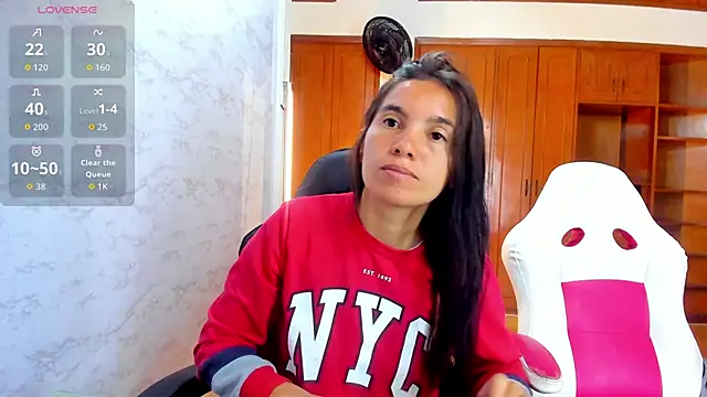 Emily and Soffy online show from February 2026 12:02:01 PM