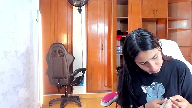 Emily and Soffy online show from February 2026 12:04:02 PM