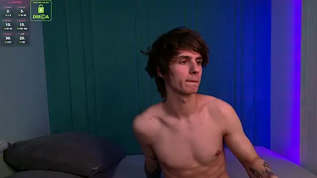 Snapshot of HoogWilder chatting on February 2026 08:26:01 PM HoogWilder online show from February 2026 08:26:01 PM