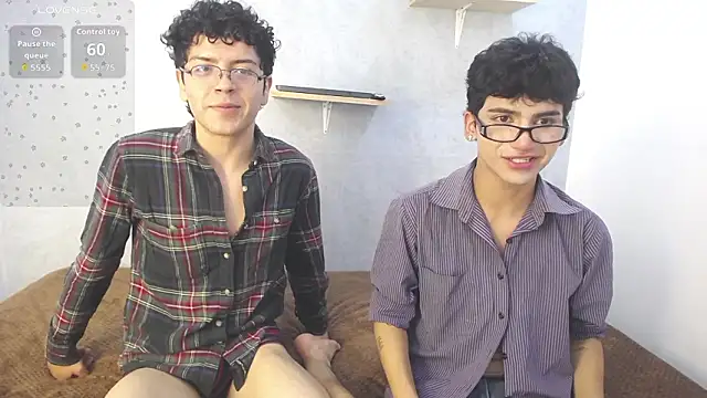 Snapshot of Eliotkinky chatting on February 2026 02:10:01 PM Eliotkinky online show from February 2026 02:10:01 PM