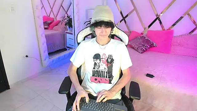 thanier 18 online show from February 2026 07:12:01 PM