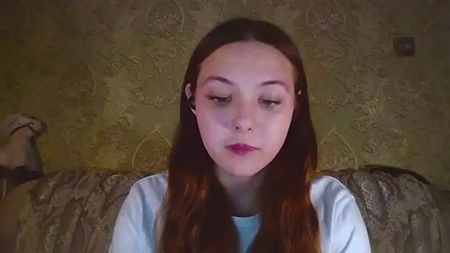 Snapshot of YuniNeko chatting on February 2026 04:21:02 PM YuniNeko online show from February 2026 04:21:02 PM