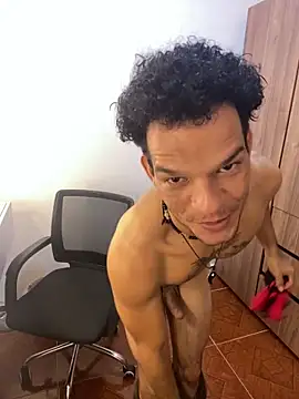 MaxyRyan online show from March 2026 01:16:02 PM