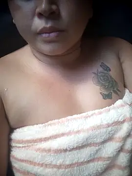 brunaahot online show from April 2026 04:40:01 PM