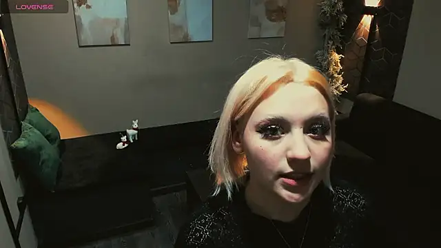 ImNysha online show from March 2026 10:32:01 PM