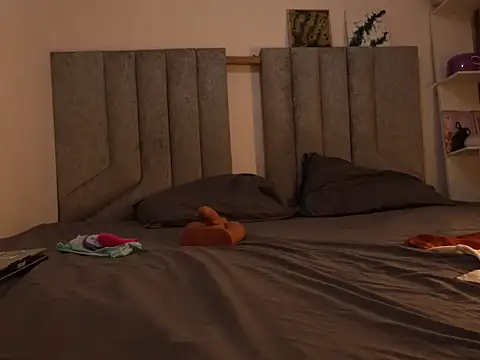 Tallgooddes online show from February 2026 12:00:01 PM