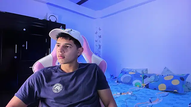 Adrian Prime  online show from February 2026 06:53:02 PM