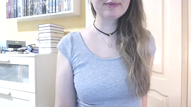 Tasiya online show from March 2026 06:58:01 PM