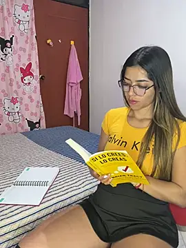 Snapshot of _as_una77 chatting on February 2026 04:28:02 AM as una77 online show from February 2026 04:28:02 AM